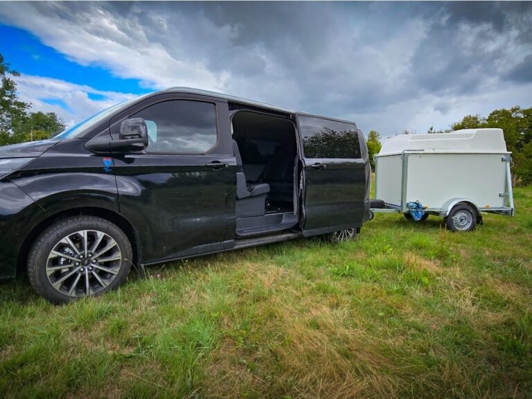 b6bdba49-8382-490a-a539-bd81eb0cdc94